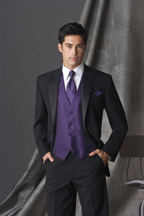 purple suit tie colors.